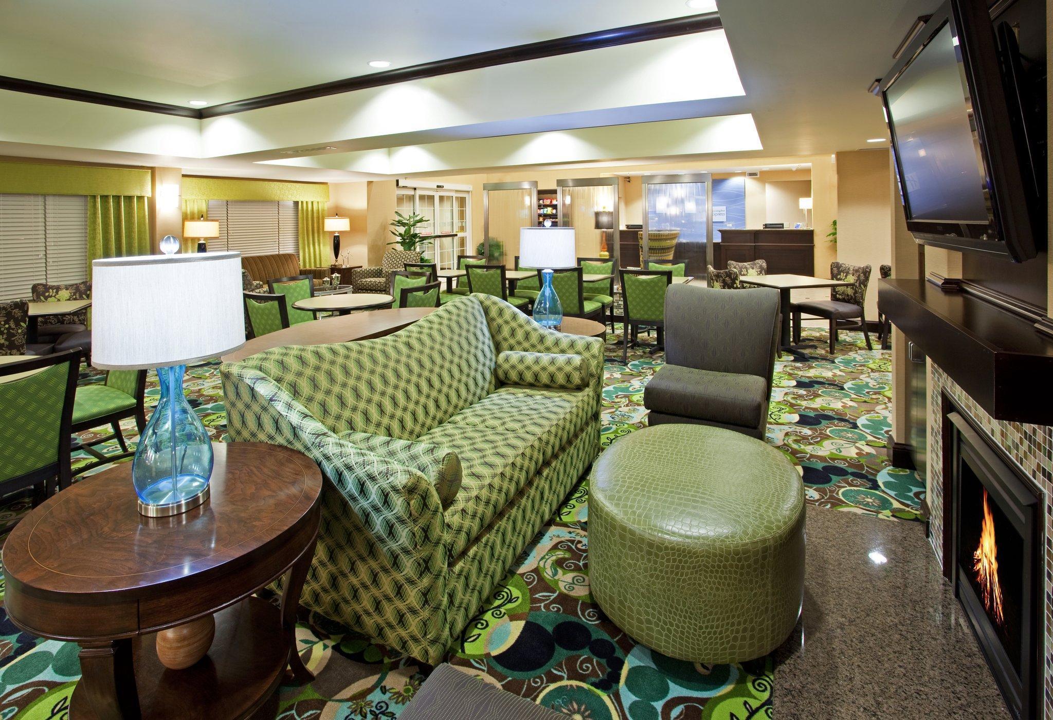 Holiday Inn Express - Columbus - Dublin By Ihg Zewnętrze zdjęcie
