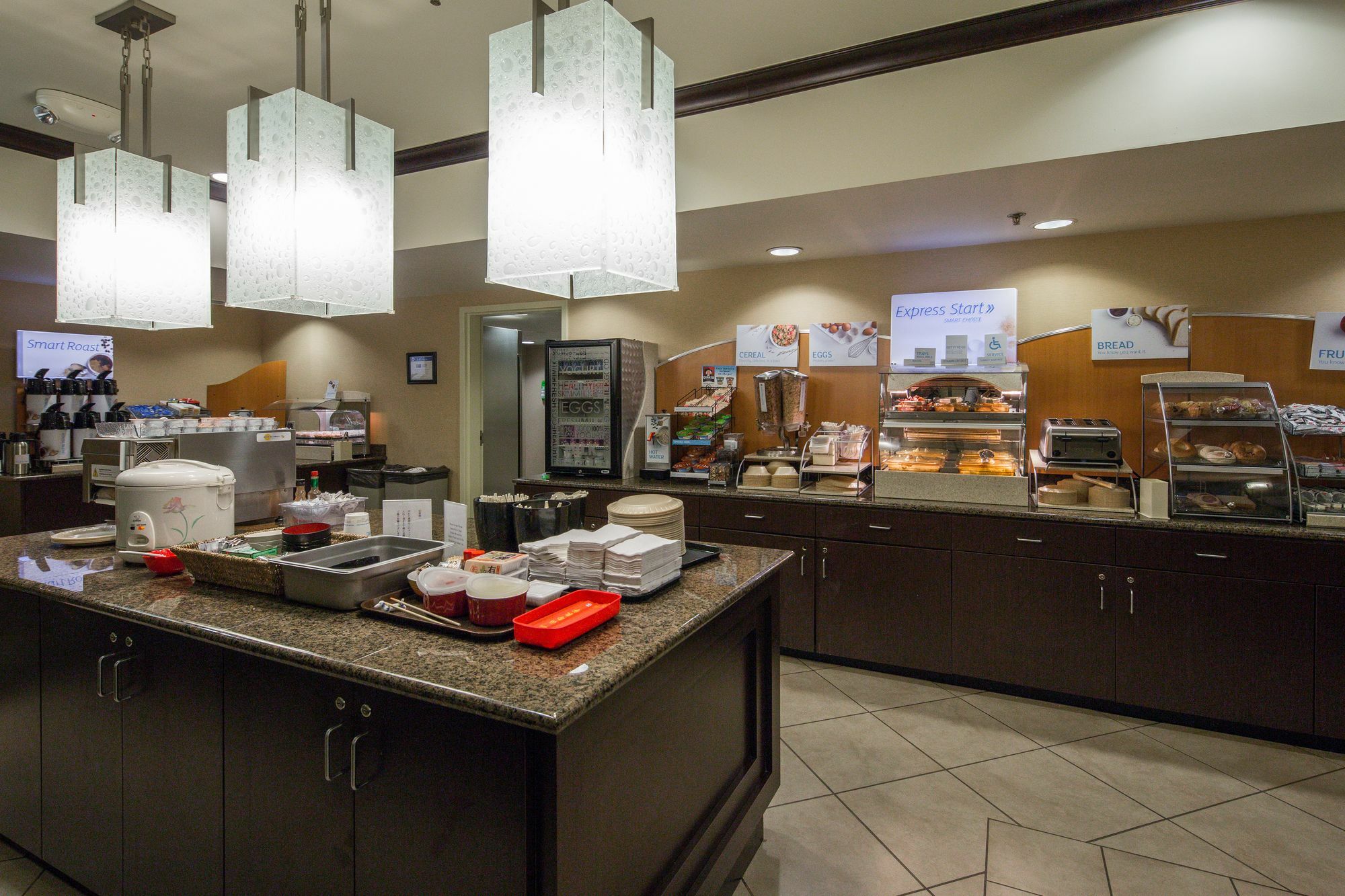 Holiday Inn Express - Columbus - Dublin By Ihg Zewnętrze zdjęcie